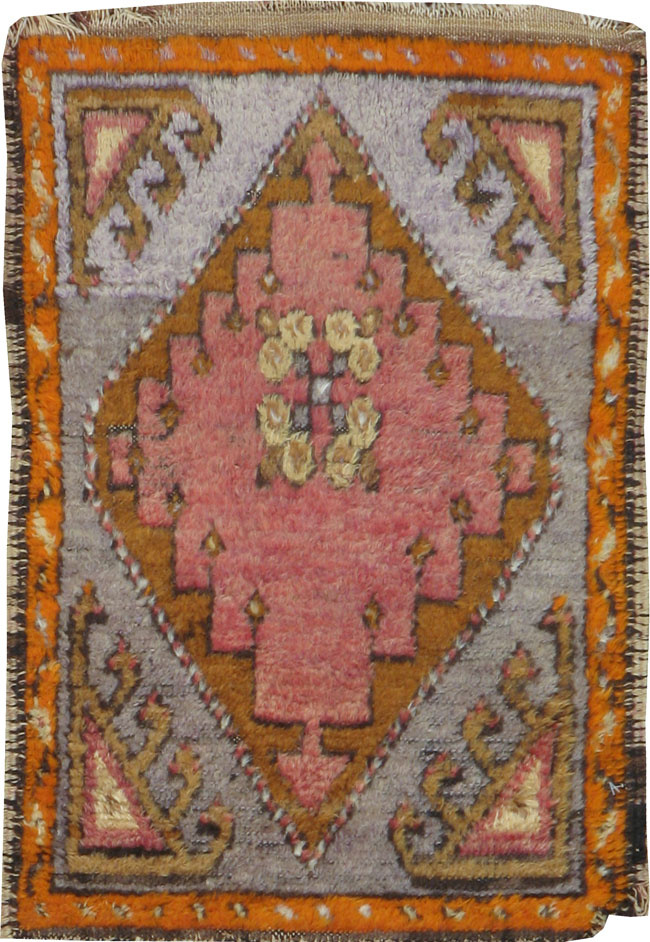 Antique Turkish Anatolina Rug, No.21180 - Galerie Shabab
