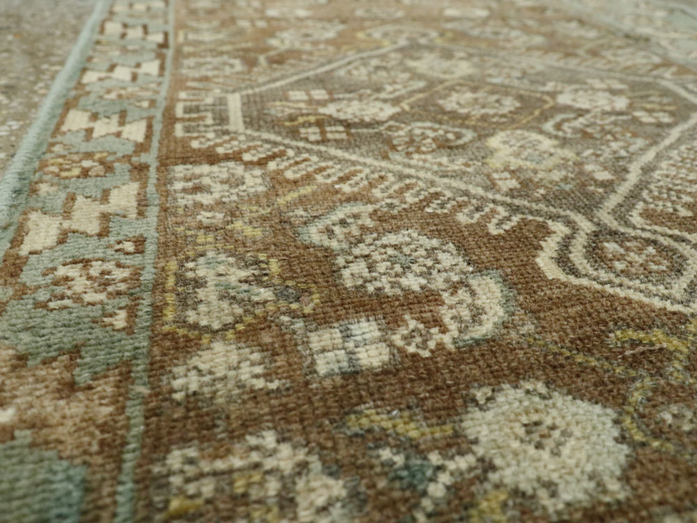 Antique Persian Malayer Rug, No.21181 - Galerie Shabab