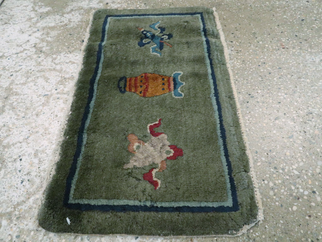 Antique Chinese Peking Rug, No.21182 - Galerie Shabab