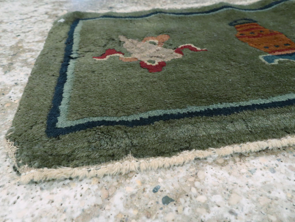 Antique Chinese Peking Rug, No.21182 - Galerie Shabab