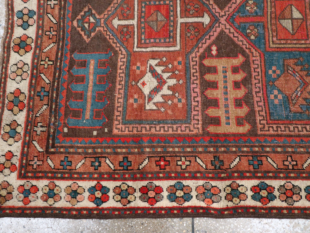 Antique Caucasian Kazak Rug, No.21183 - Galerie Shabab