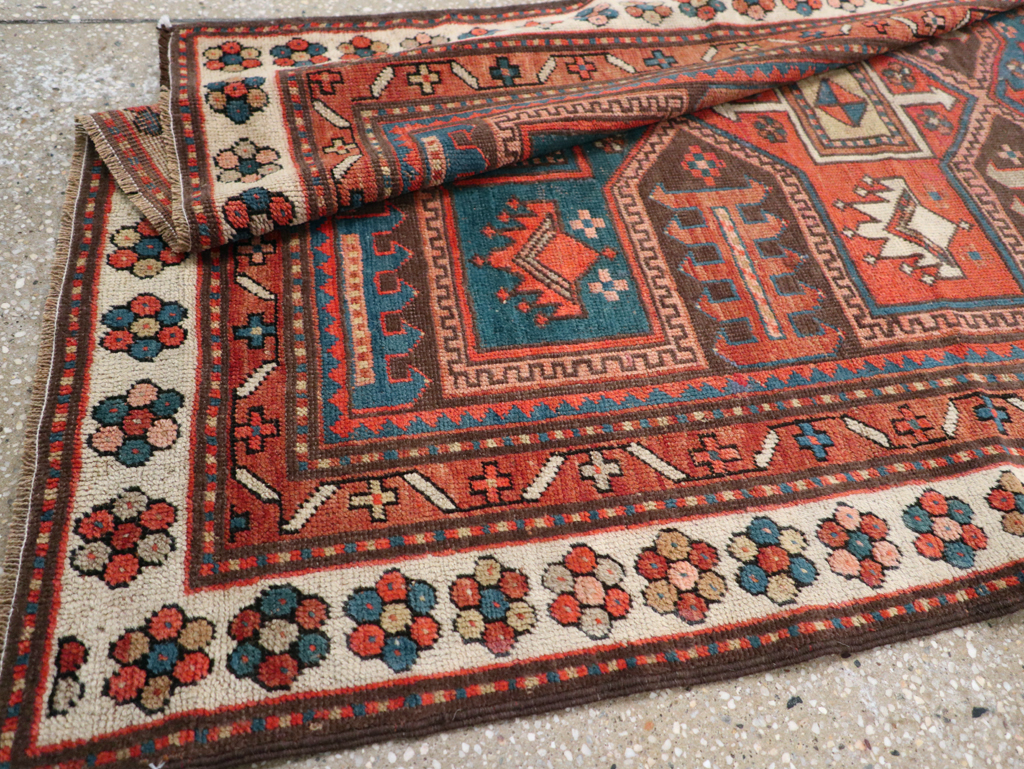 Antique Kazak Rug, No.21183 - Galerie Shabab