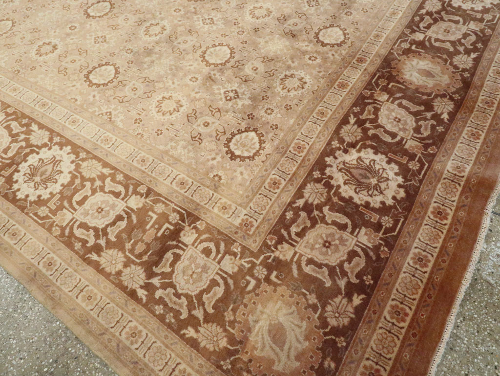 Antique Persian Tabriz Carpet, No.21186 - Galerie Shabab