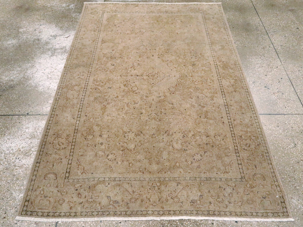 Antique Persian Kashan Rug, No.21189 - Galerie Shabab
