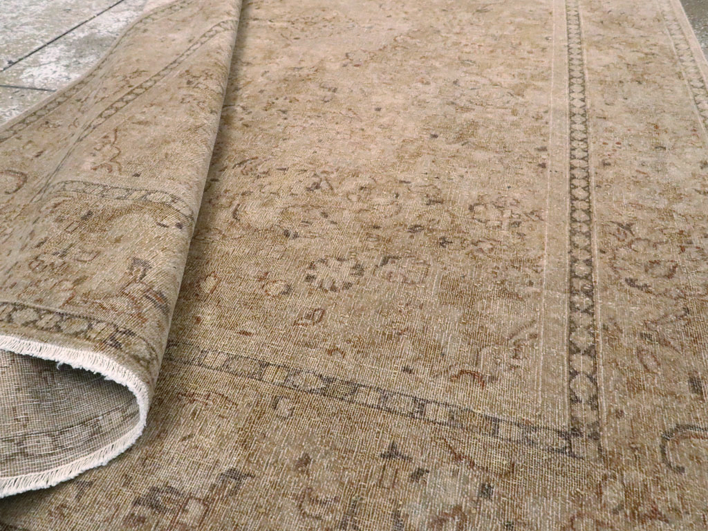 Antique Persian Kashan Rug, No.21189 - Galerie Shabab