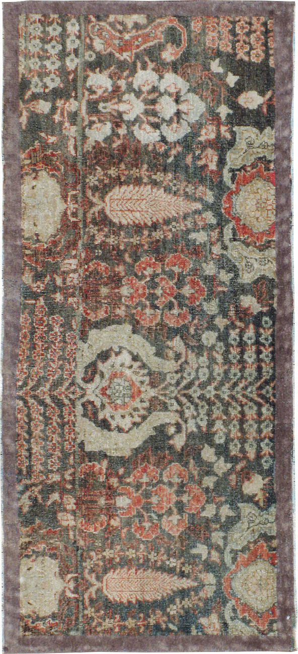 Antique Persian Mahal Rug, No.21194 - Galerie Shabab