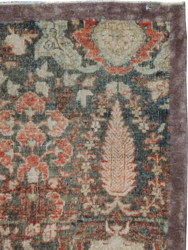 Antique Persian Mahal Rug, No.21194 - Galerie Shabab