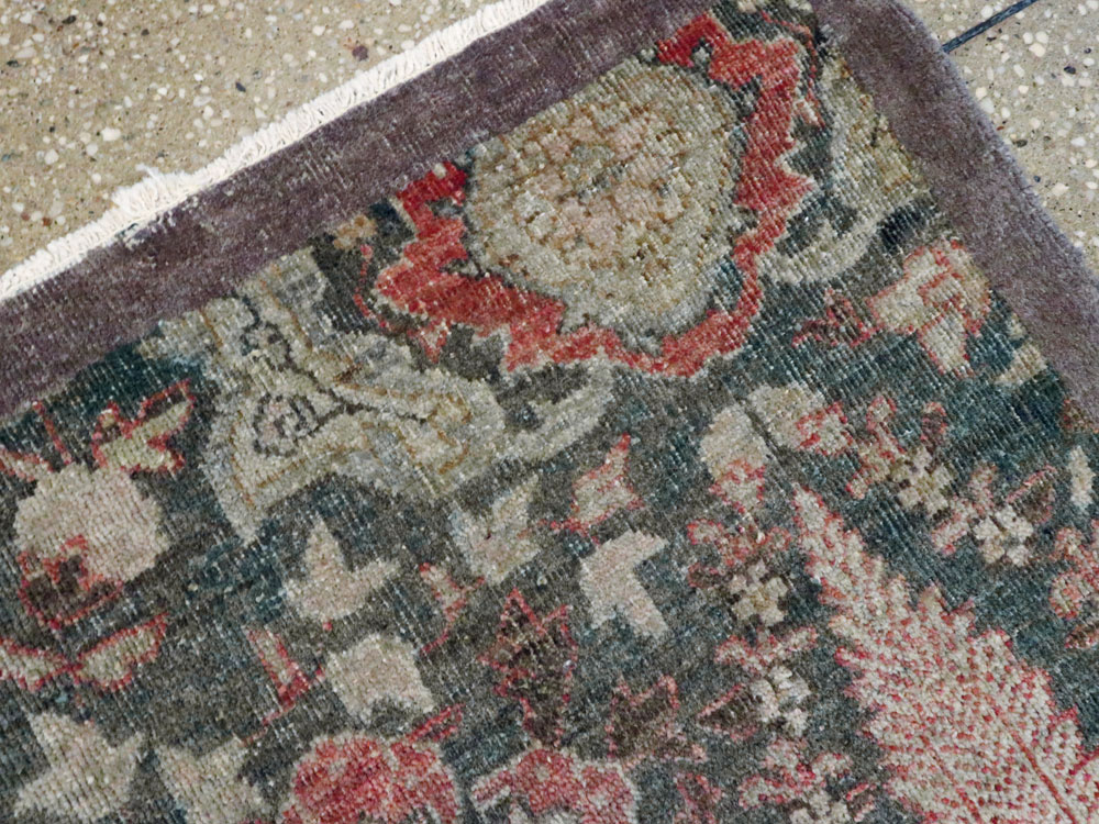 Antique Persian Mahal Rug, No.21194 - Galerie Shabab