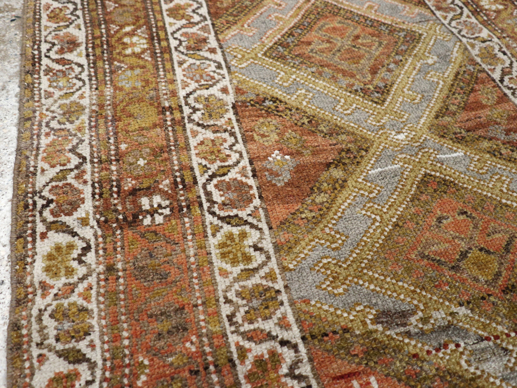 Antique Persian Kurdish Rug, No.21196 - Galerie Shabab