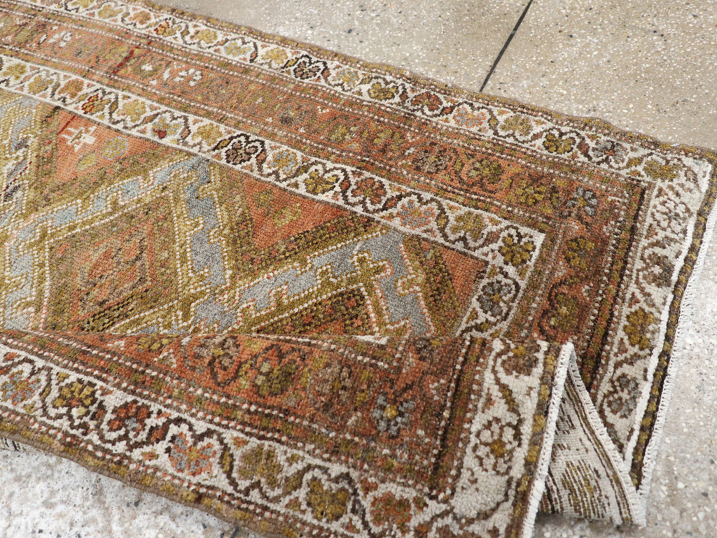 Antique Persian Kurdish Rug, No.21196 - Galerie Shabab