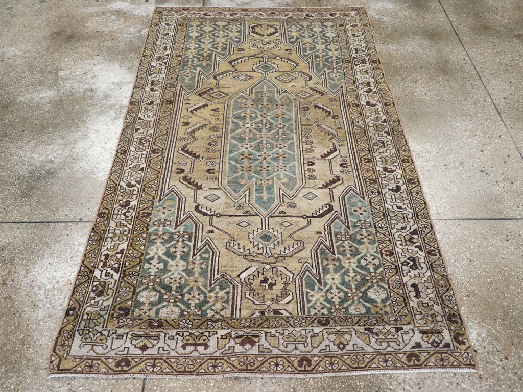 Vintage Persian Malayer Rug, No.21228 - Galerie Shabab