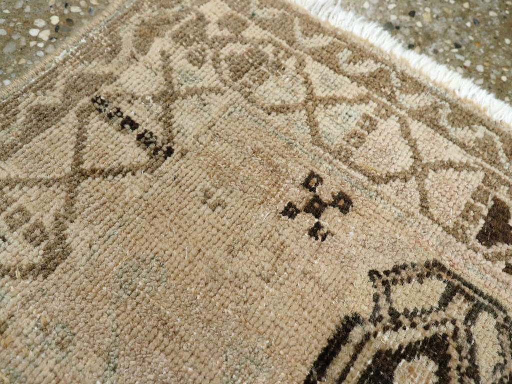 Vintage Persian Afshar Rug, No.21239 - Galerie Shabab