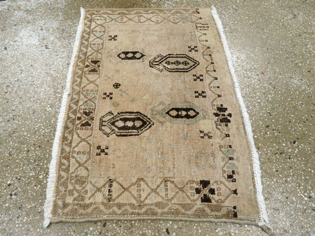 Vintage Persian Afshar Rug, No.21239 - Galerie Shabab