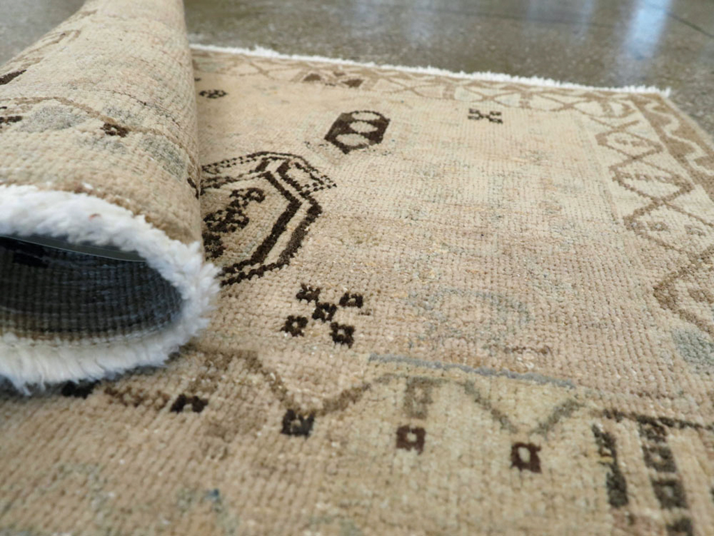 Vintage Persian Afshar Rug, No.21239 - Galerie Shabab