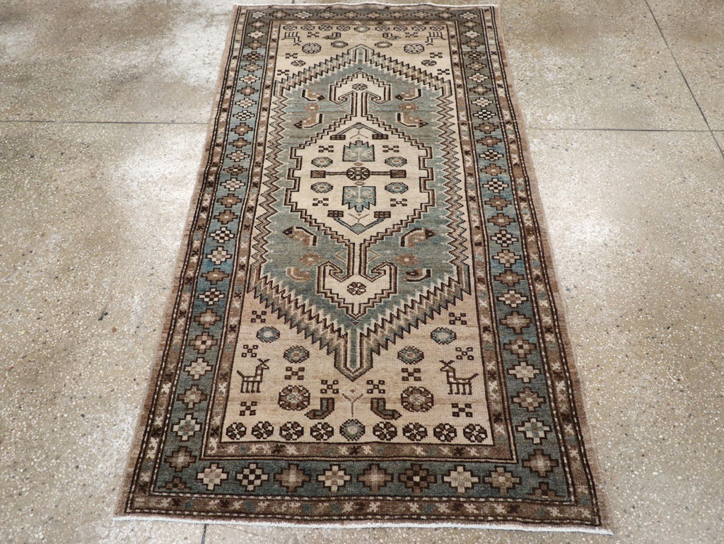 Vintage Persian Malayer Rug, No.21246 - Galerie Shabab