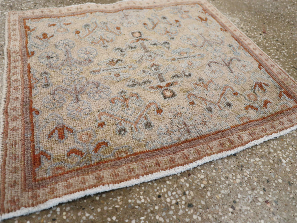 Vintage Persian Joshegan Square Throw Rug, No.21253 - Galerie Shabab