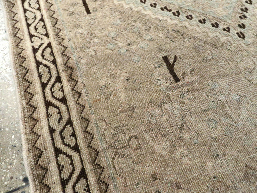 Vintage Persian Joshegan Runner, No.21258 - Galerie Shabab
