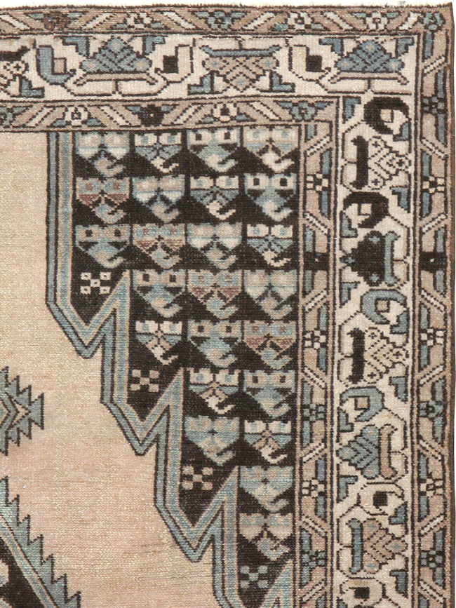 Antique Persian Malayer Rug, No.21261 - Galerie Shabab