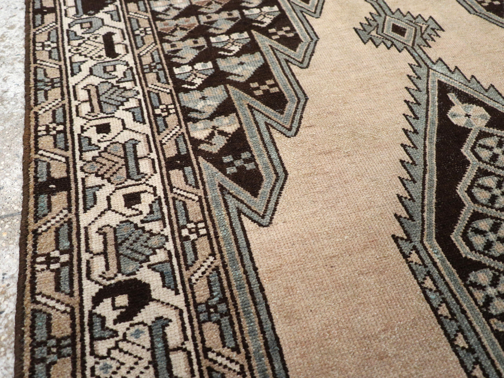 Antique Persian Malayer Rug, No.21261 - Galerie Shabab