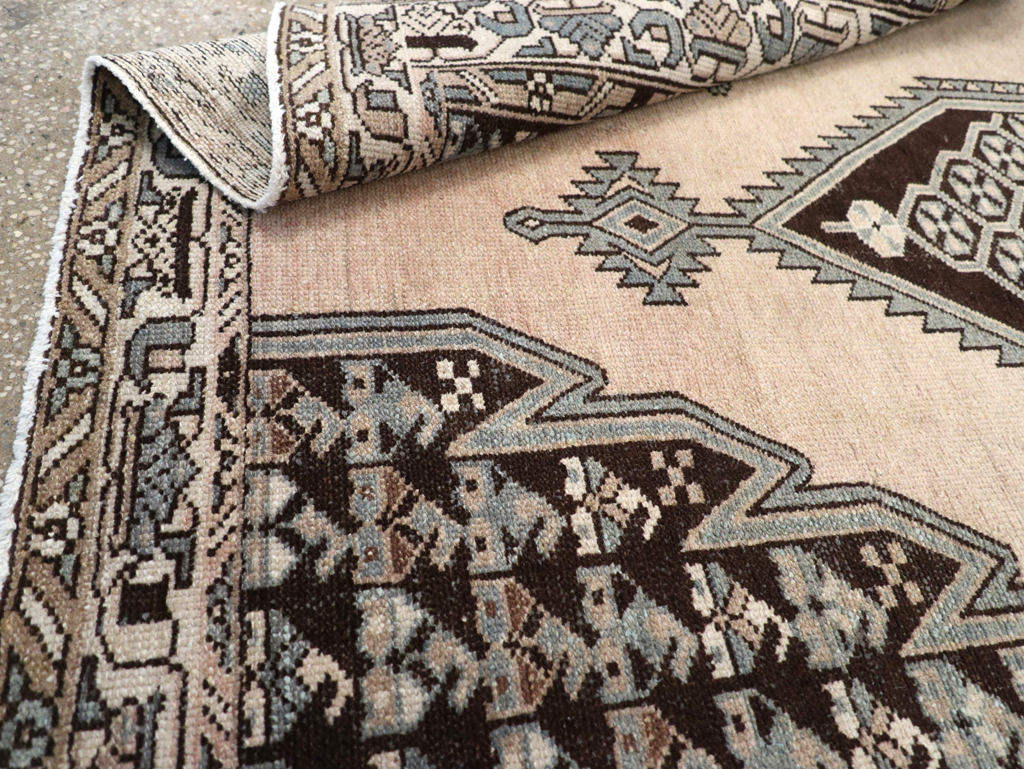 Antique Persian Malayer Rug, No.21261 - Galerie Shabab