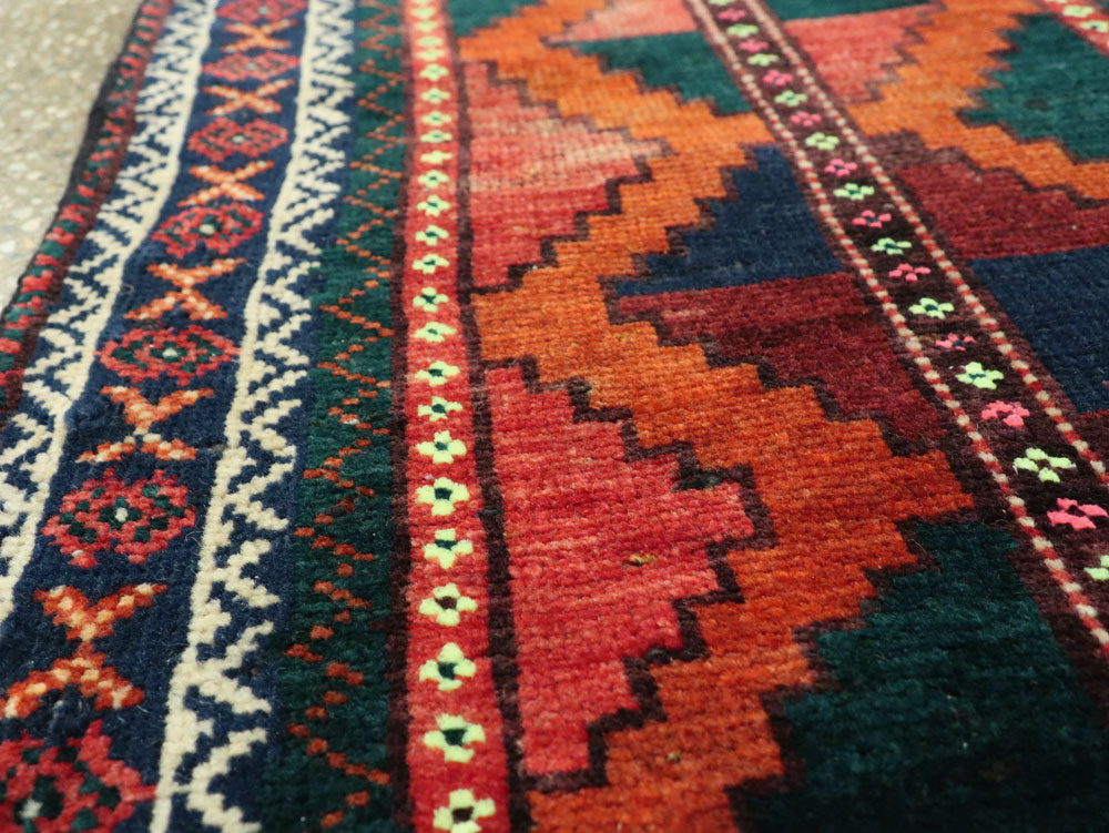 Vintage Persian Baluch Rug, No.21262 - Galerie Shabab