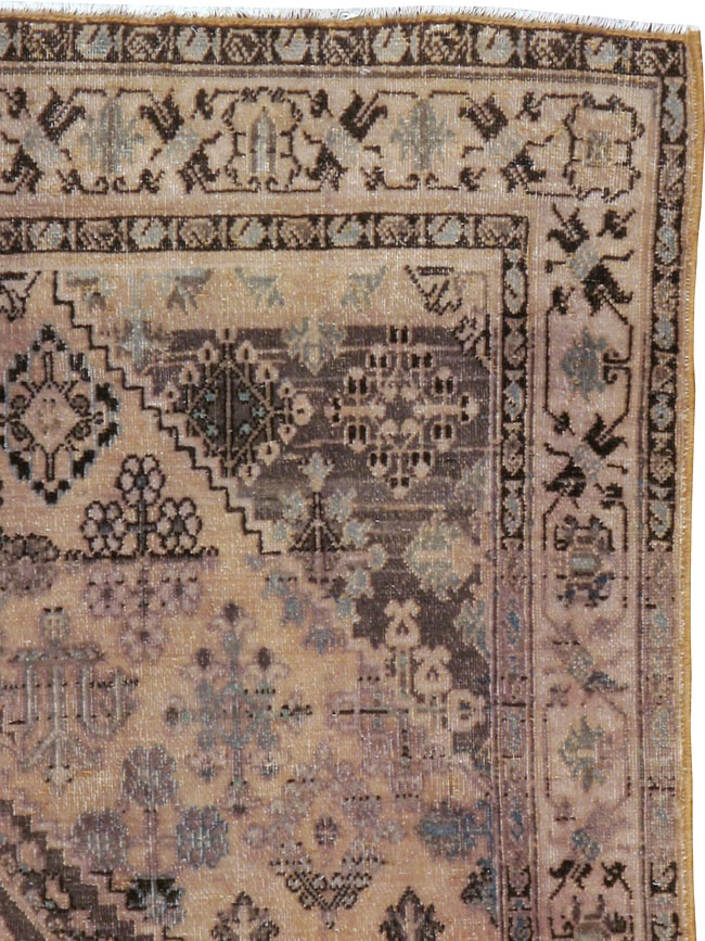 Vintage Persian Joshegan Rug, No.21264 - Galerie Shabab