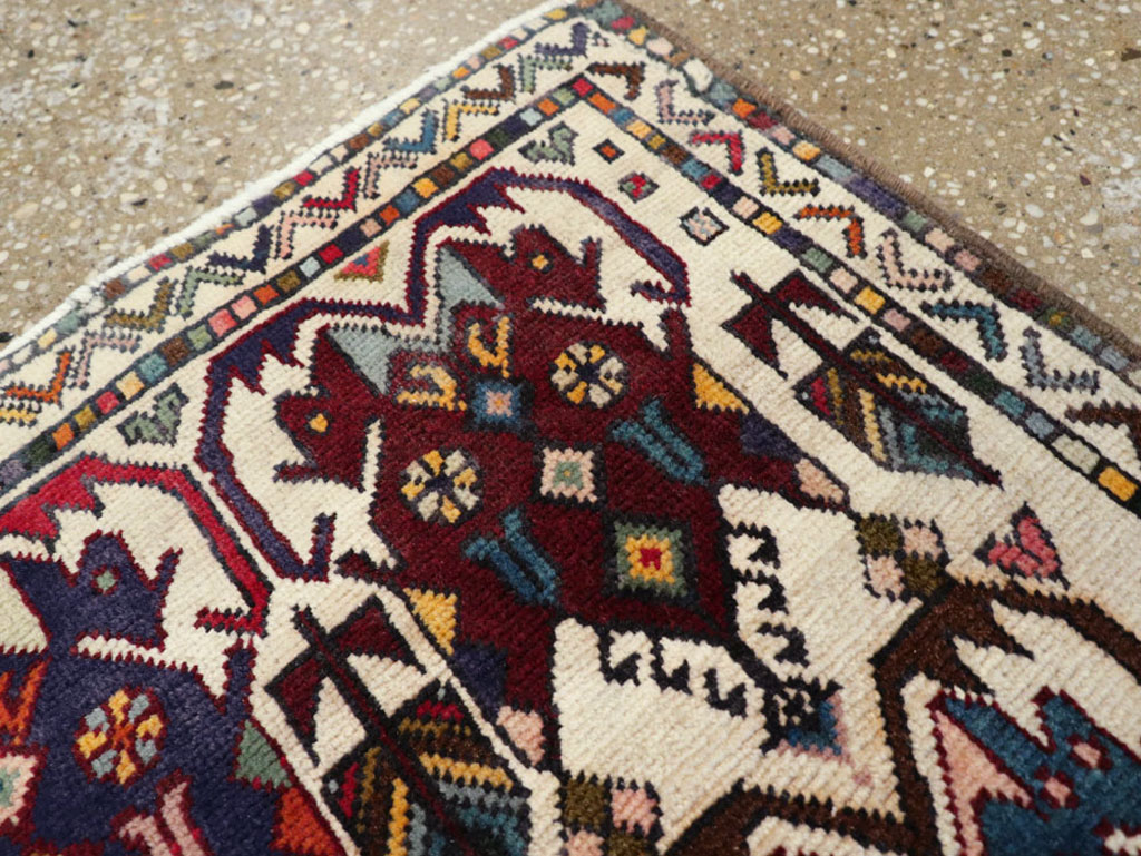 Antique Persian Afshar Rug, No.21274 - Galerie Shabab