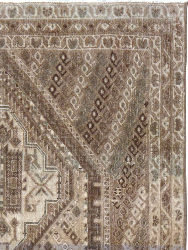 Antique Persian Afshar Rug, No.21276 - Galerie Shabab