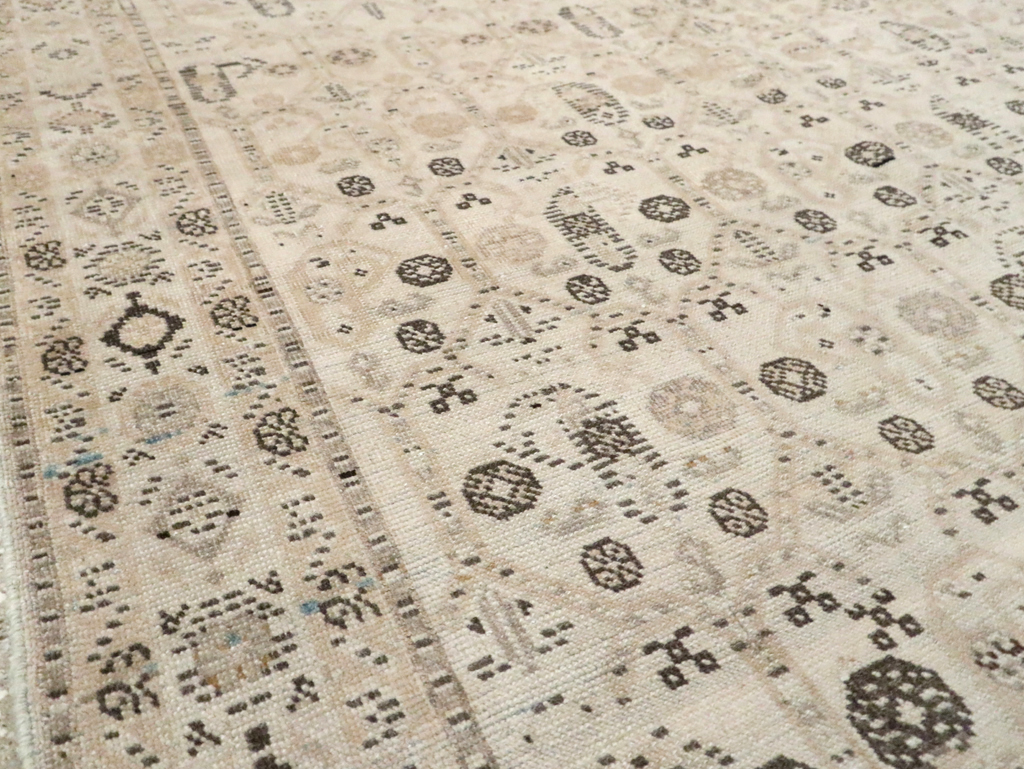 Vintage Persian Afshar Accent Rug, No.21280 - Galerie Shabab