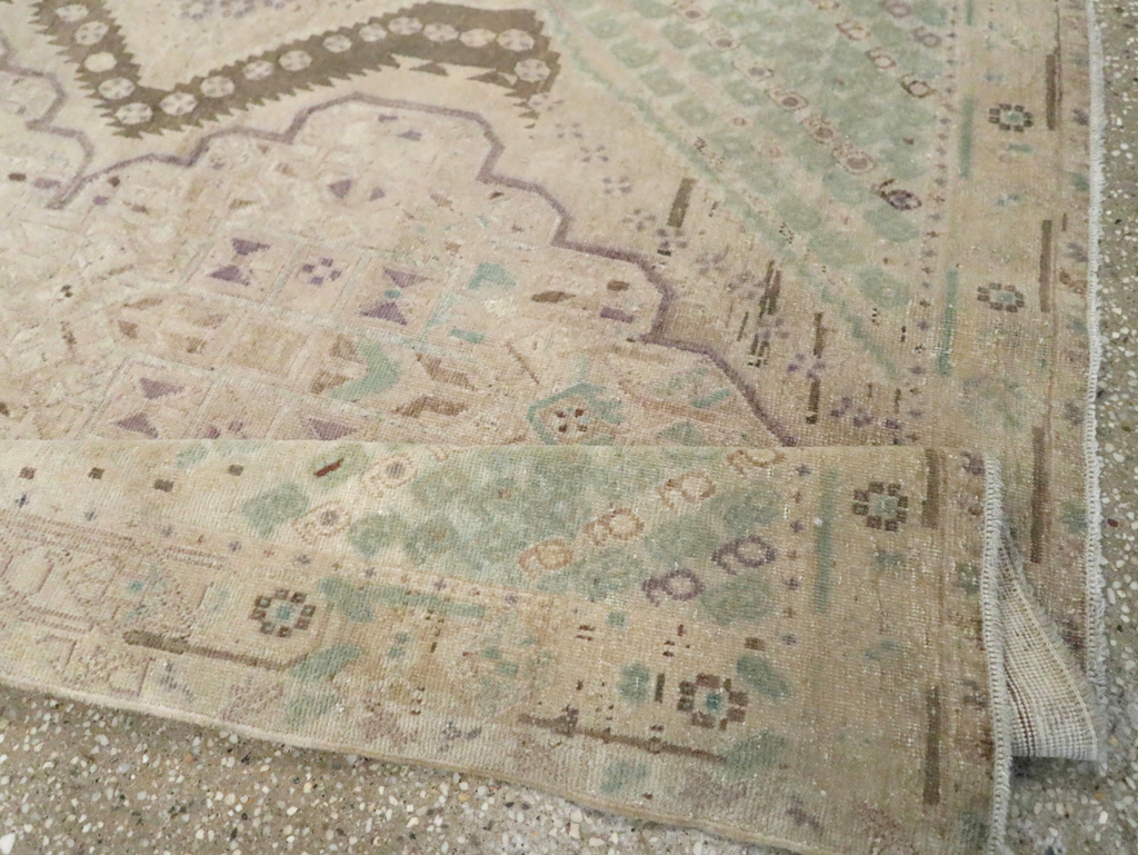 Vintage Persian Afshar Rug, No.21282 - Galerie Shabab