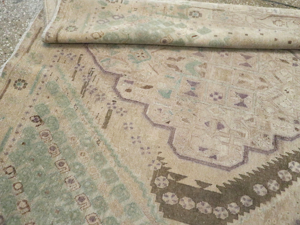 Vintage Persian Afshar Rug, No.21282 - Galerie Shabab