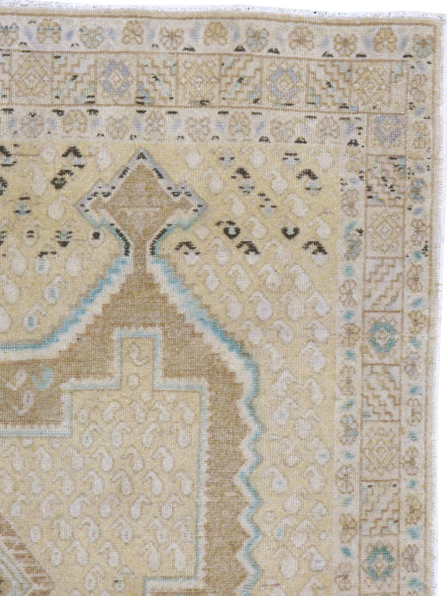 Vintage Persian Afshar Rug, No.21287 - Galerie Shabab
