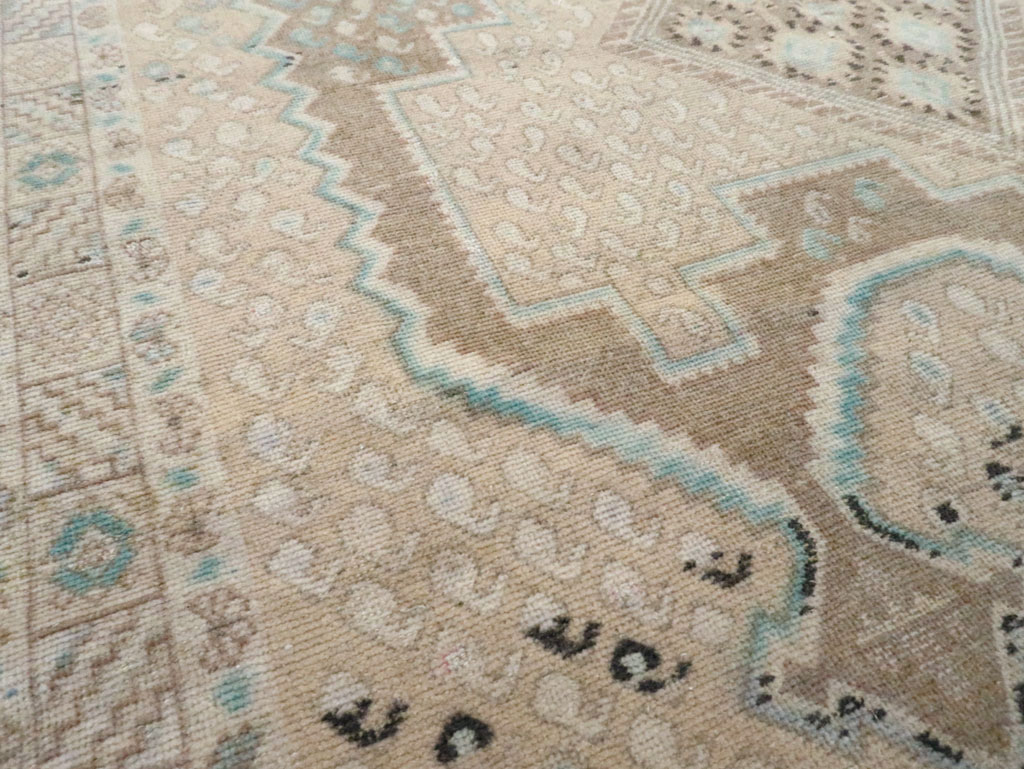 Vintage Persian Afshar Rug, No.21287 - Galerie Shabab