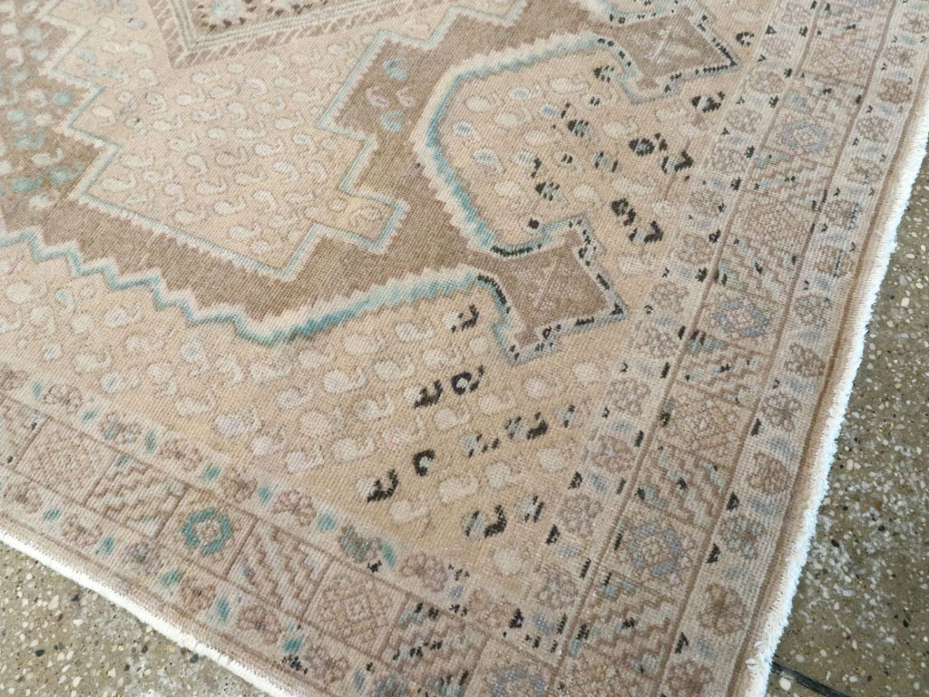 Vintage Persian Afshar Rug, No.21287 - Galerie Shabab