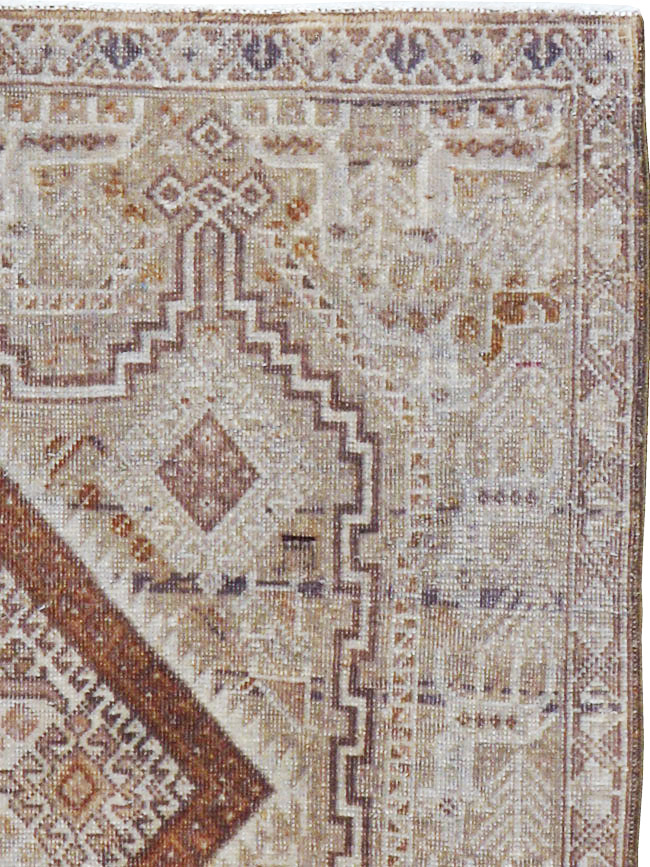 Vintage Persian Afshar Rug, No.21301 - Galerie Shabab