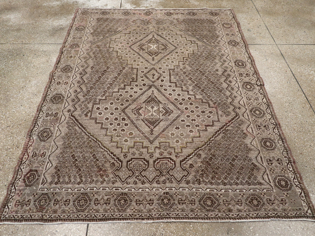 Vintage Persian Afshar Rug, No.21309 - Galerie Shabab