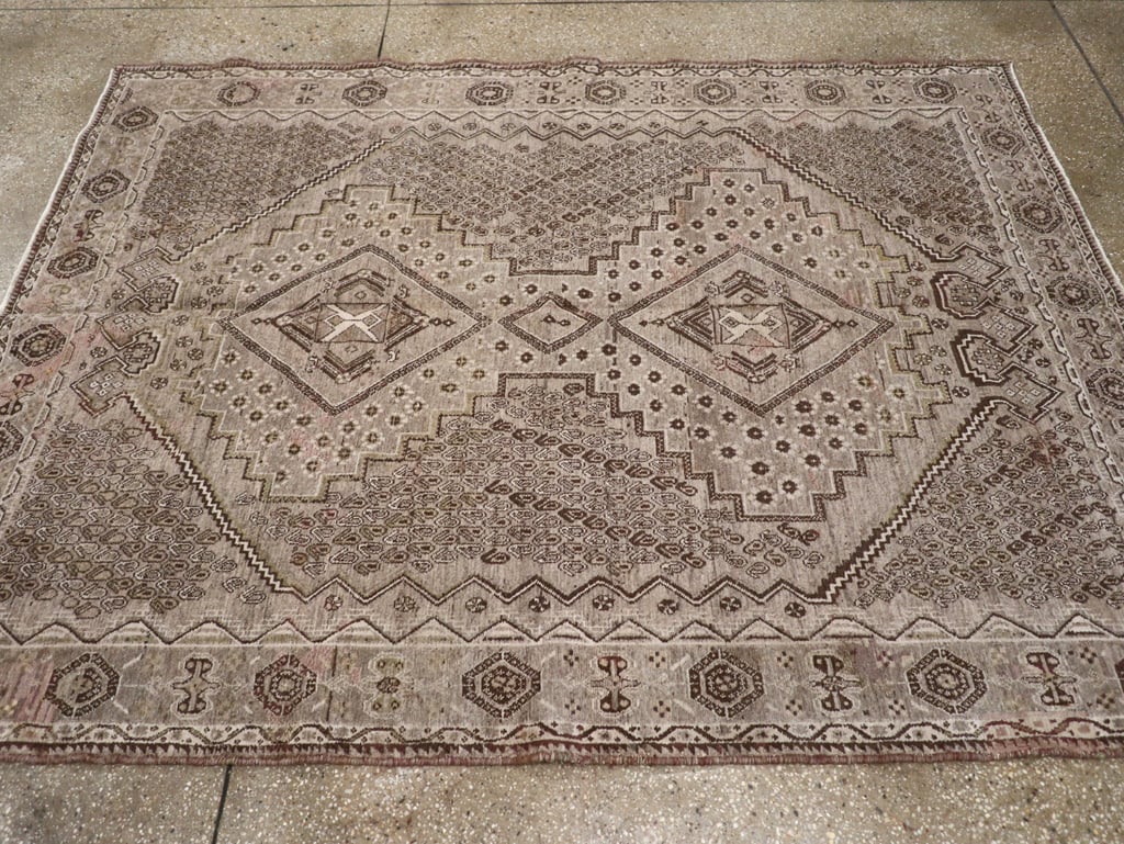 Vintage Persian Afshar Rug, No.21309 - Galerie Shabab