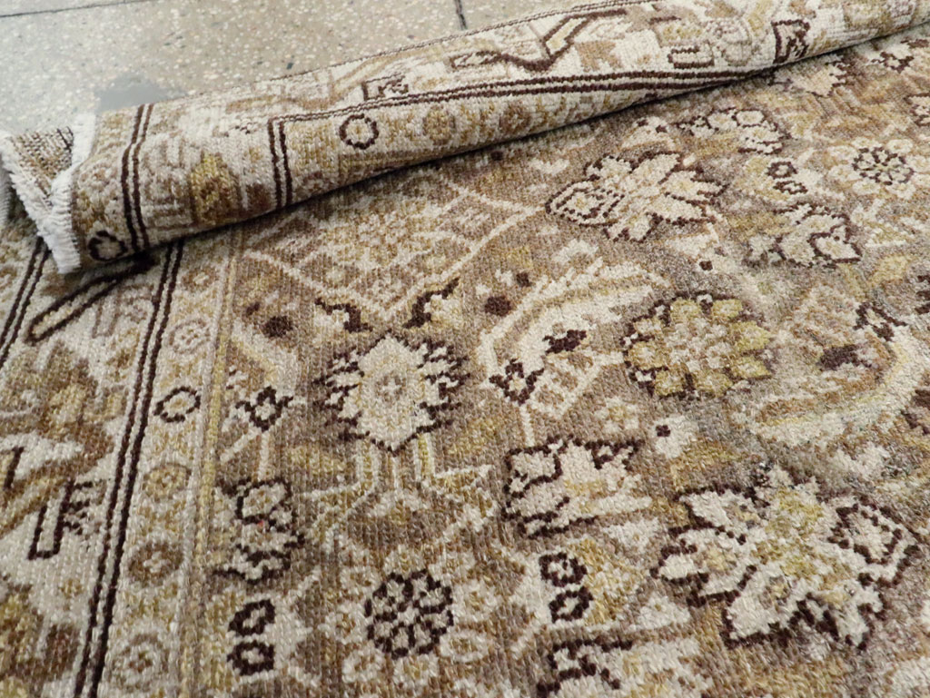 Vintage Persian Malayer Runner, No.21321 - Galerie Shabab