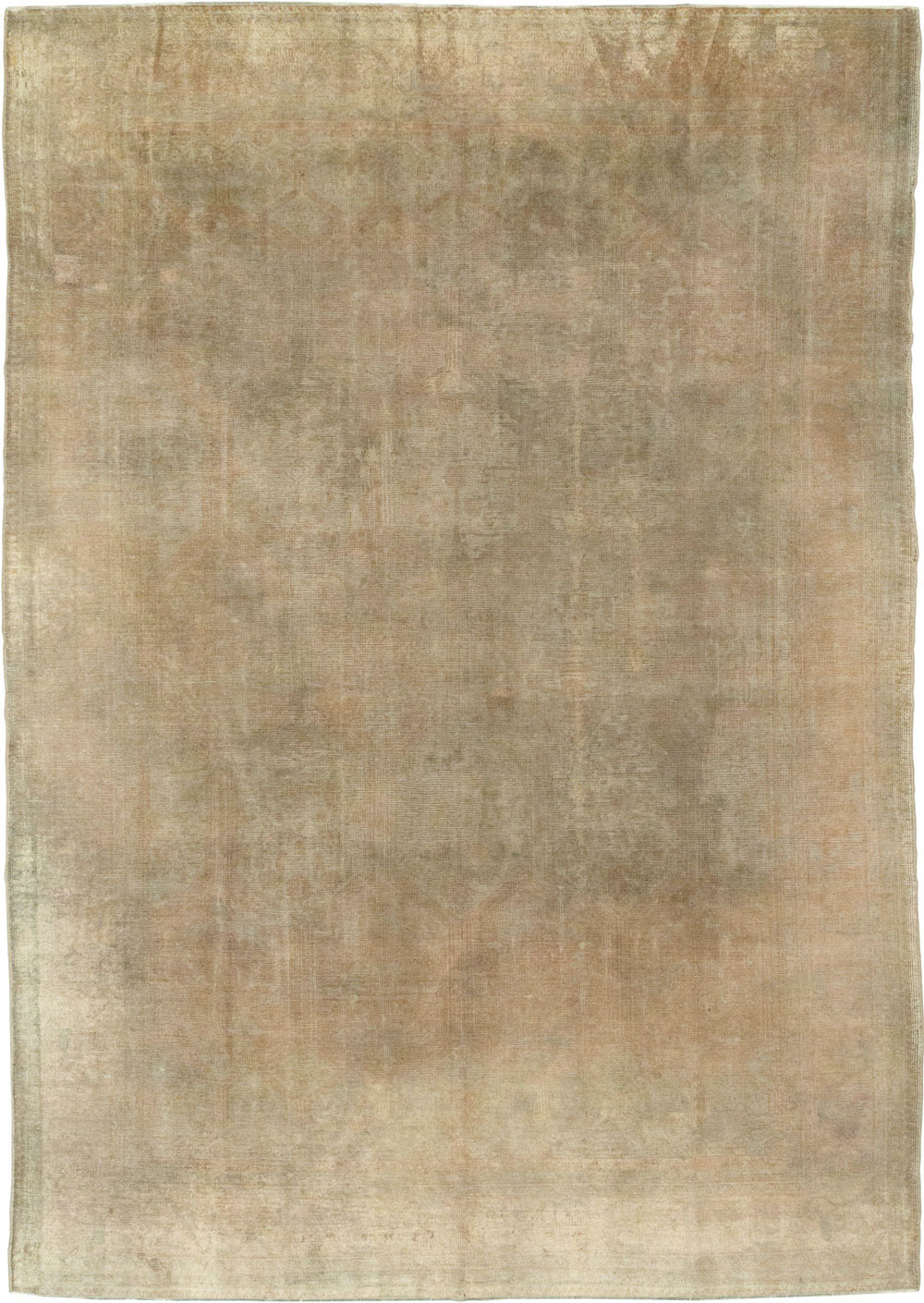 Antique Turkish Sivas Distressed Rug, No.21325 - Galerie Shabab