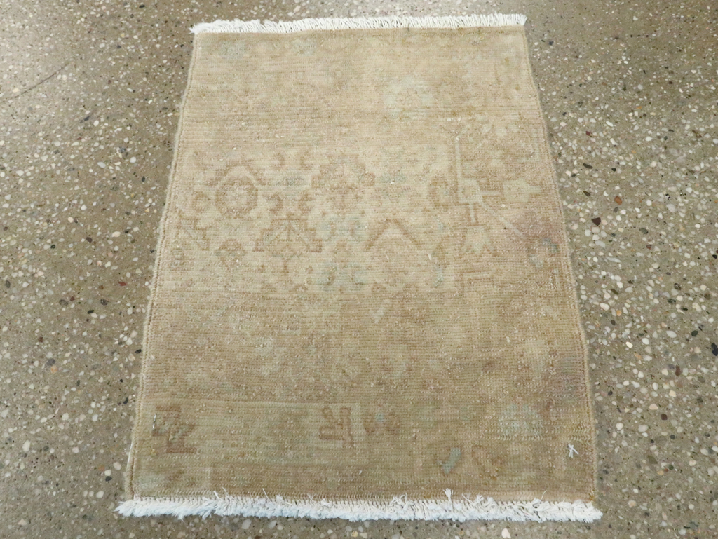 Vintage Persian Malayer Sampler Throw Rug, No.21330 - Galerie Shabab