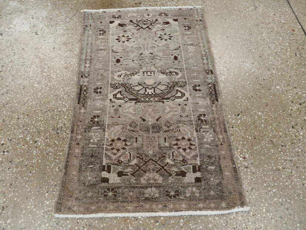 Vintage Persian Malayer Rug, No.21341 - Galerie Shabab