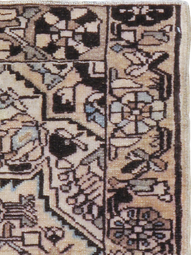 Vintage Persian Malayer Sampler Rug, No.21346 - Galerie Shabab