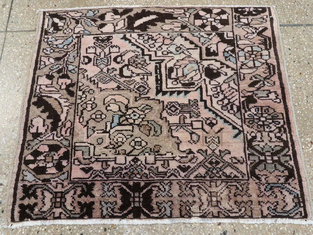 Vintage Persian Malayer Sampler Rug, No.21346 - Galerie Shabab