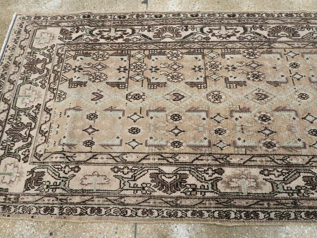 Vintage Persian Malayer Wide Gallery Runner, No.21349 - Galerie Shabab