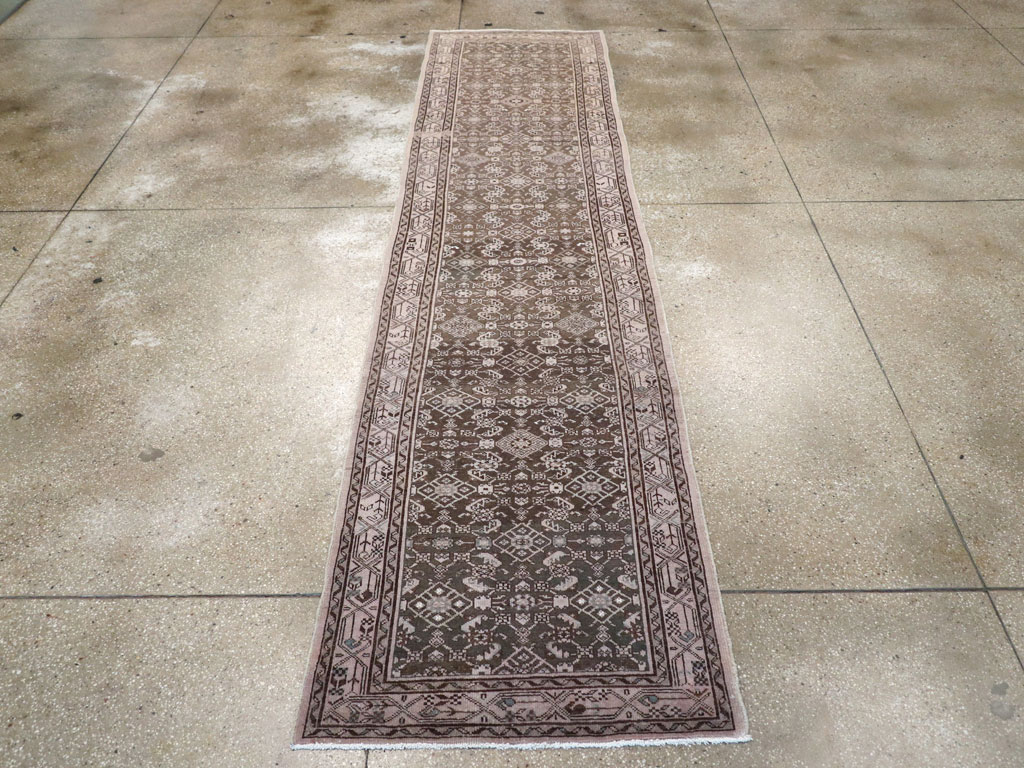 Vintage Persian Malayer Runner, No.21354 - Galerie Shabab