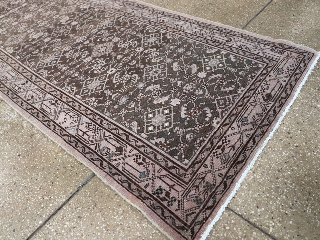 Vintage Persian Malayer Runner, No.21354 - Galerie Shabab