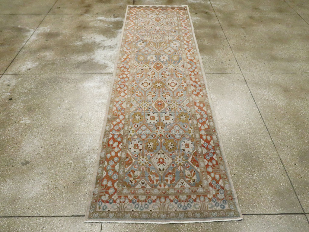 Antique Persian Malayer Runner, No.21355 - Galerie Shabab