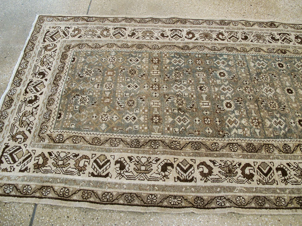 Vintage Persian Malayer Runner, No.21358 - Galerie Shabab