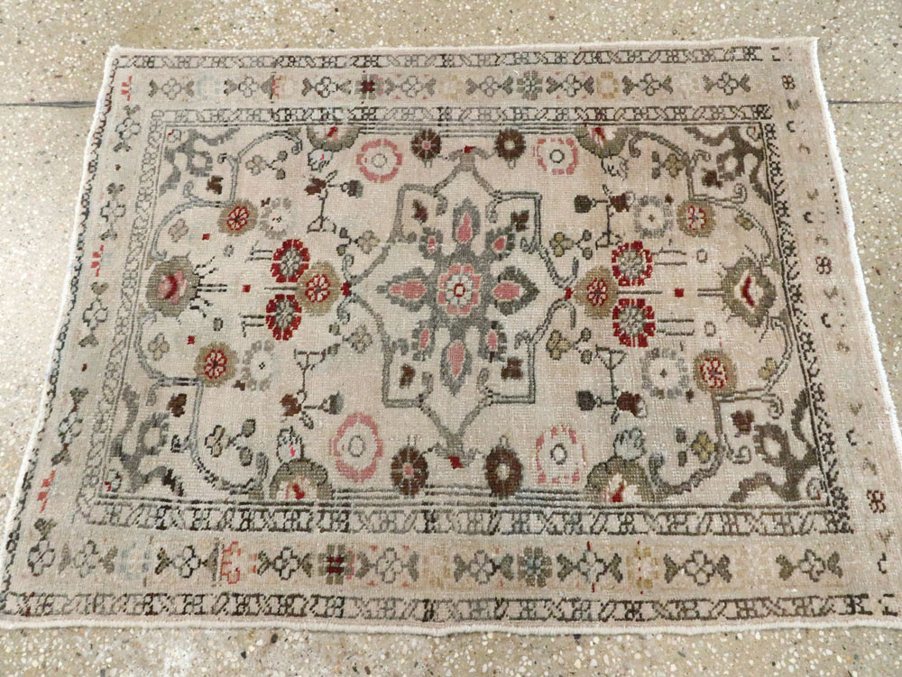 Vintage Persian Malayer Rug, No.21373 - Galerie Shabab