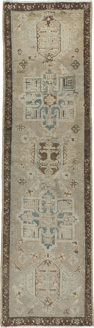 Vintage Persian Karajeh Runner, No.21374 - Galerie Shabab